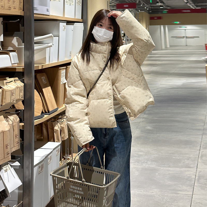 2025 coreano dulce cuello de algodón chaqueta de flores de invierno nuevo suelto delgado chaqueta de algodón corta