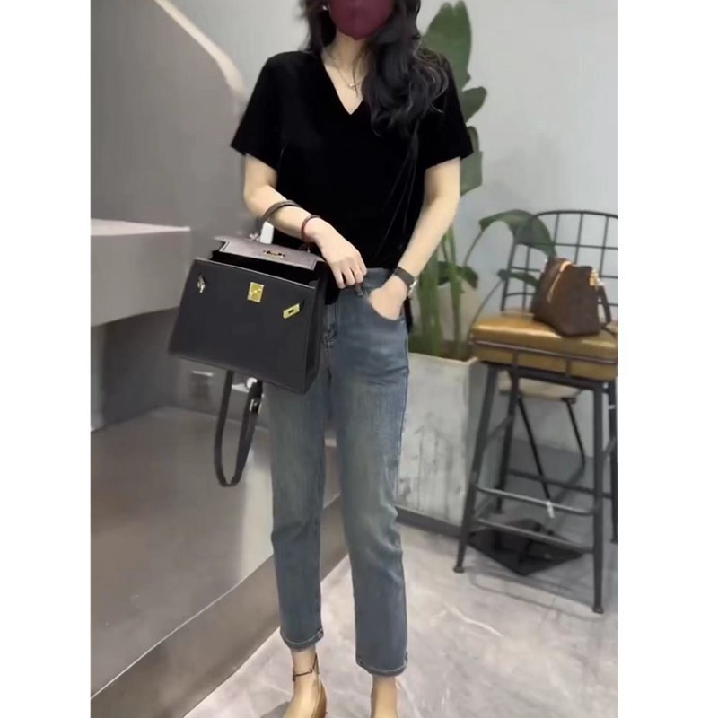 23600大爱美依缘2025早秋新款宽松V领T恤时尚九分烟管裤显瘦洋气|undefined