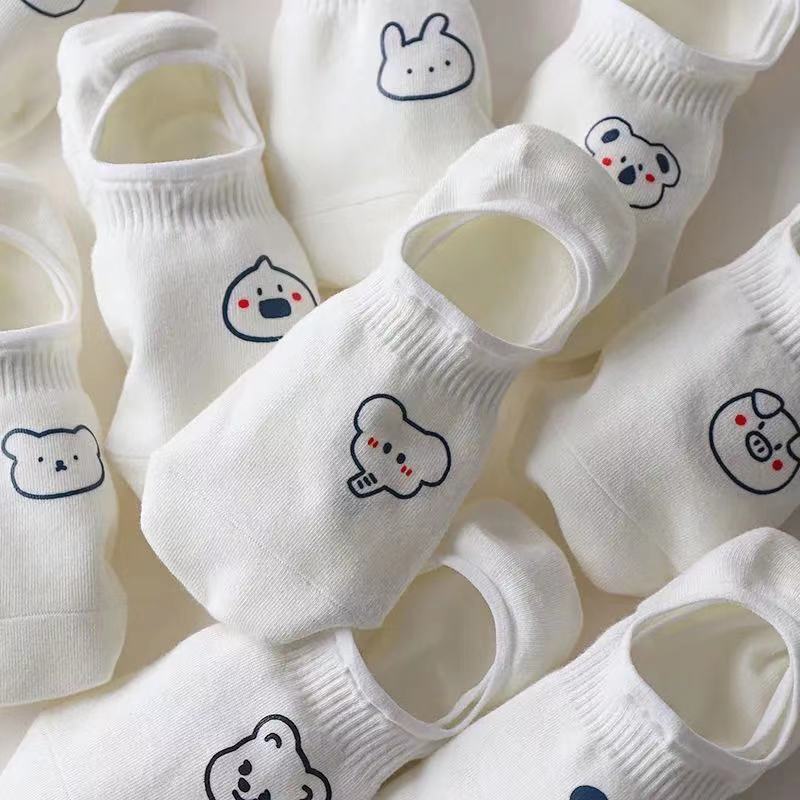 Simple white socks short women's ankle socks shallow mouth invisible non-slip non-slip summer thin ins trendy short socks Simple white socks short women's ankle socks shallow mouth invisible non-slip non-slip summer thin ins trendy short socks