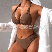 24�¿�羳�F؛��ɫ���ǒ첱�Ȼ���Ӿ��Ů�W��Bikini�Ը����QӾ�b