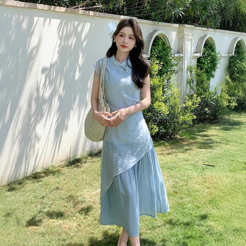 New Chinese-Style Improved Long Cheongsam with Patchwork Design, Faux Two-Piece, Blue, Stunning Summer Dress for Women, Perfect for Seaside Vacations