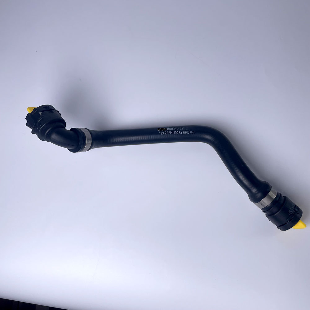 8R0819334Ac Engine Heater Water Pipe Is Suitable for Audi Q5 Porsche Macan Hose Pipe
