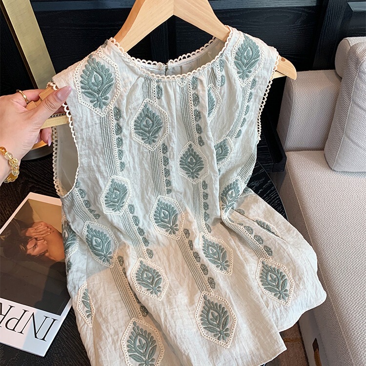 Bohemian Style Heavy Embroidery Sleeveless Top for Women Summer New Design Niche Retro Lazy Temperament Vest