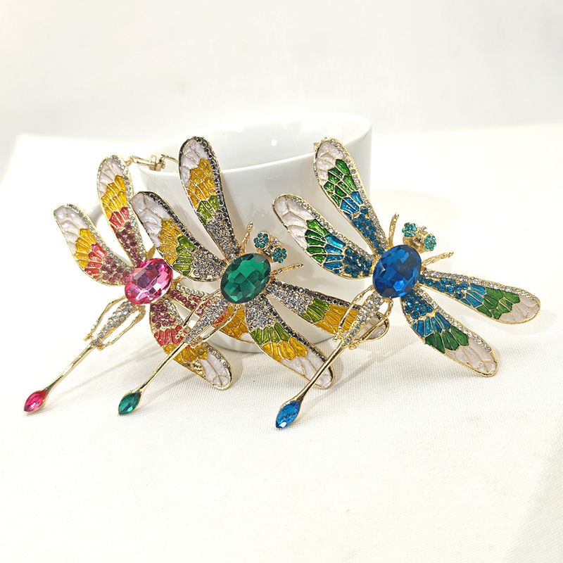European and American Retro Style Enamel Dragonfly Keychain Micro-Encrusted Diamond Metal Bag Accessories Cross-Border Environmentally Friendly Alloy
