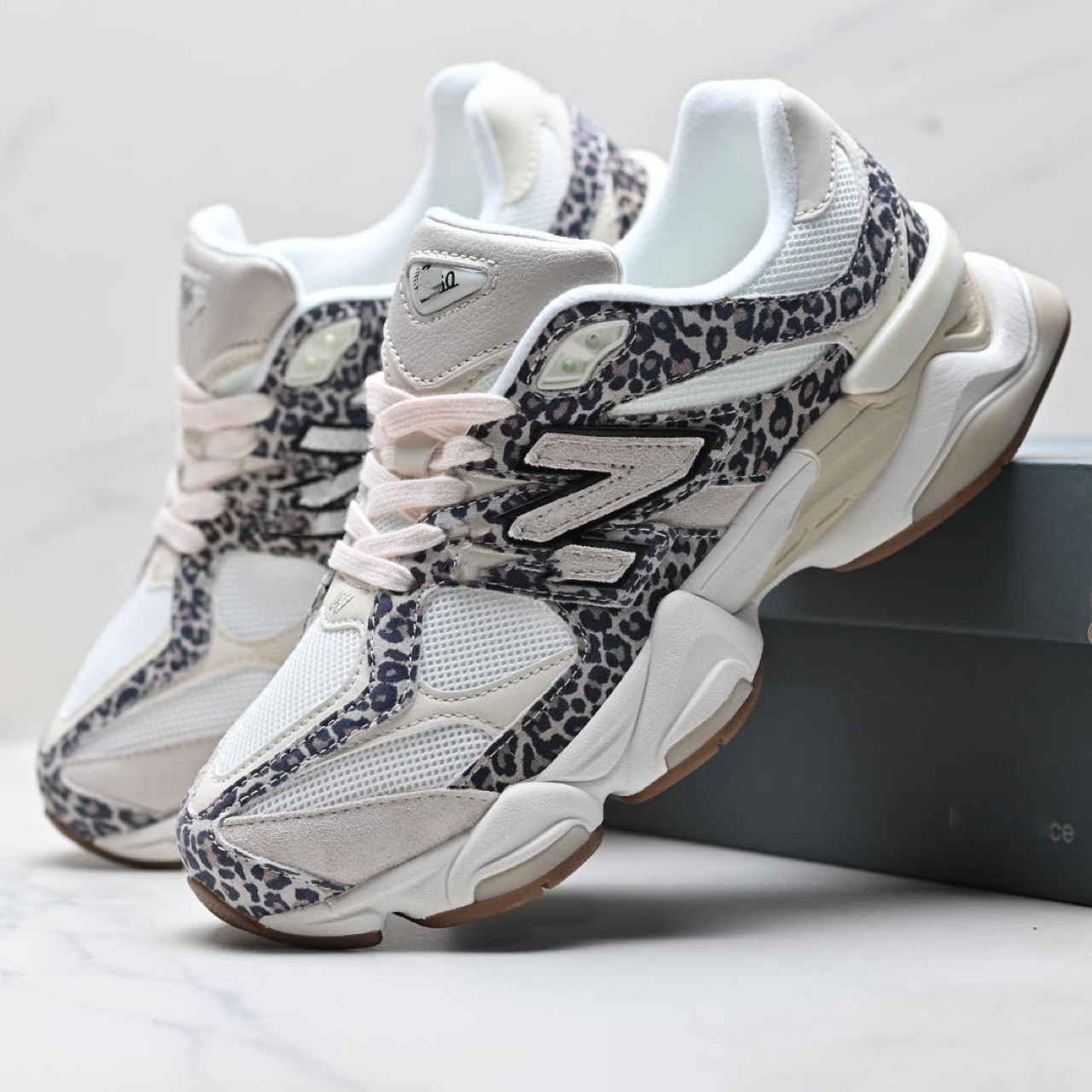 Transfronterizo puro original NB9060 zapatos casuales de casco pareja de zapatos de viaje altos zapatos deportivos para hombres