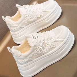 高颜值网面透气小白鞋女2025夏季新款学生休闲鞋百搭厚底网面网鞋