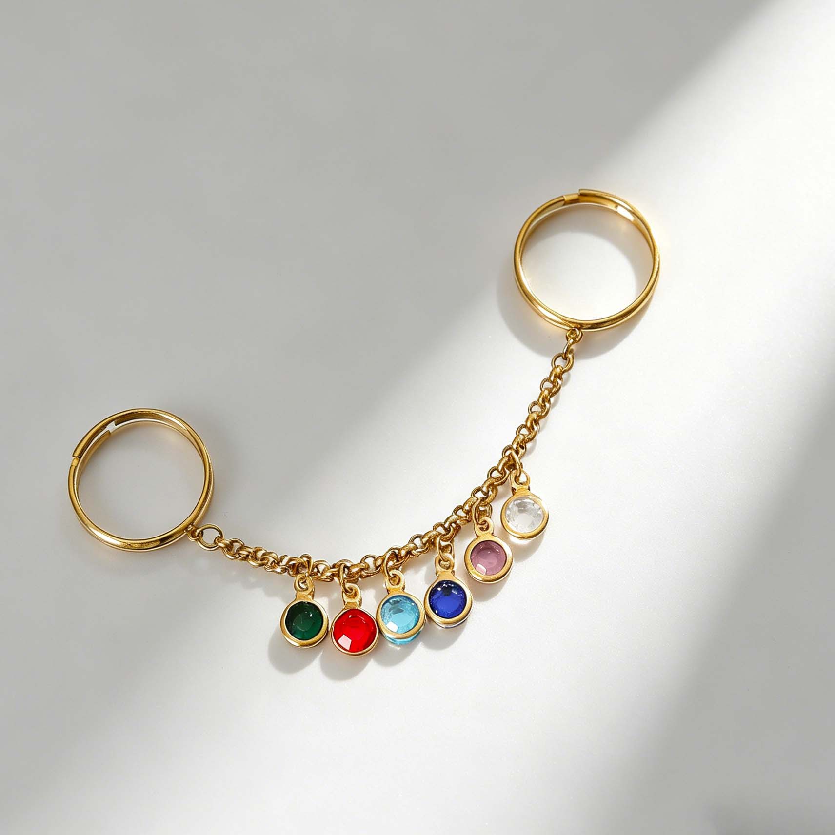 Fashionable and unique crystal tassel chain ring, creative high-end jewelry, elegant and light luxury ring, versatile accessory
