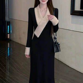 高级感拼接珍珠V领加绒连衣裙女2025秋冬气质御姐风假两件包臀裙