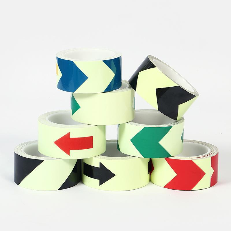 夜光发光胶带楼梯安全通道安全警示地面绿光箭头导向荧光蓄光胶带