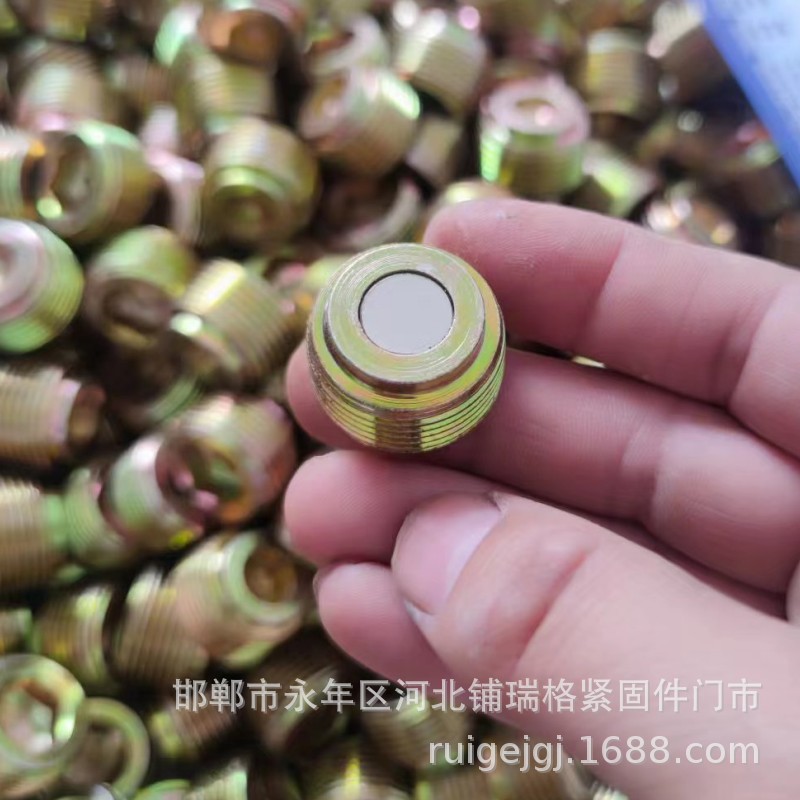 138614b8c12194c912bf4fc858de8d