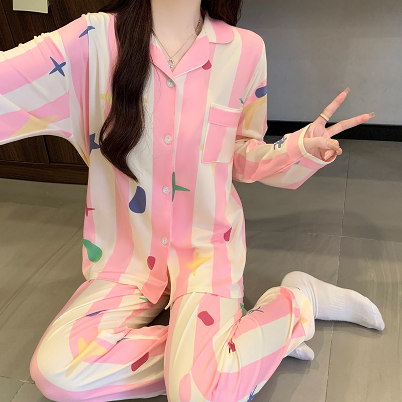 Al por mayor transfronterizo nuevo primavera y otoño pantalones de manga larga pijamas cardigans con ropa casualizada de algodón de dibujos animados