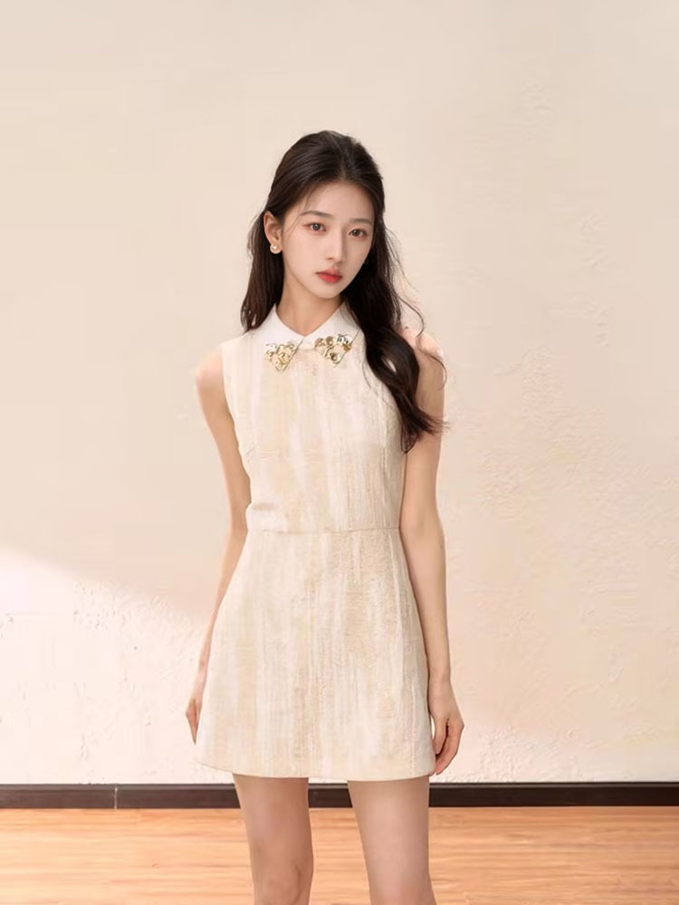 Váy không tay màu be mới mùa hè eo cao thanh lịch dáng ngắn ZX M4148 — Màu trắng be