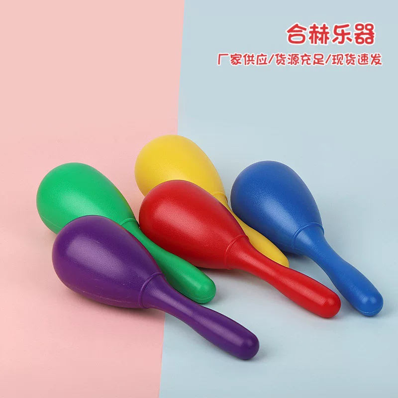 Maracas, plastic musical instruments for baby sensorics for training