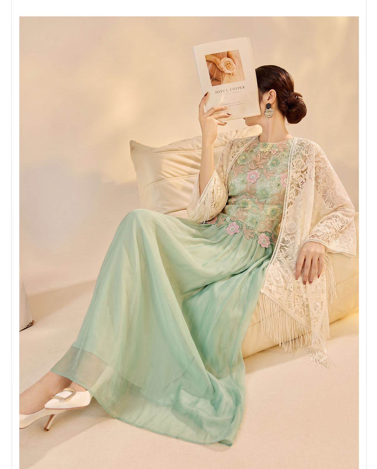 Đầm maxi thêu hoa ren nổi — Xanh lá cây nhạtcolor chi tiết 11