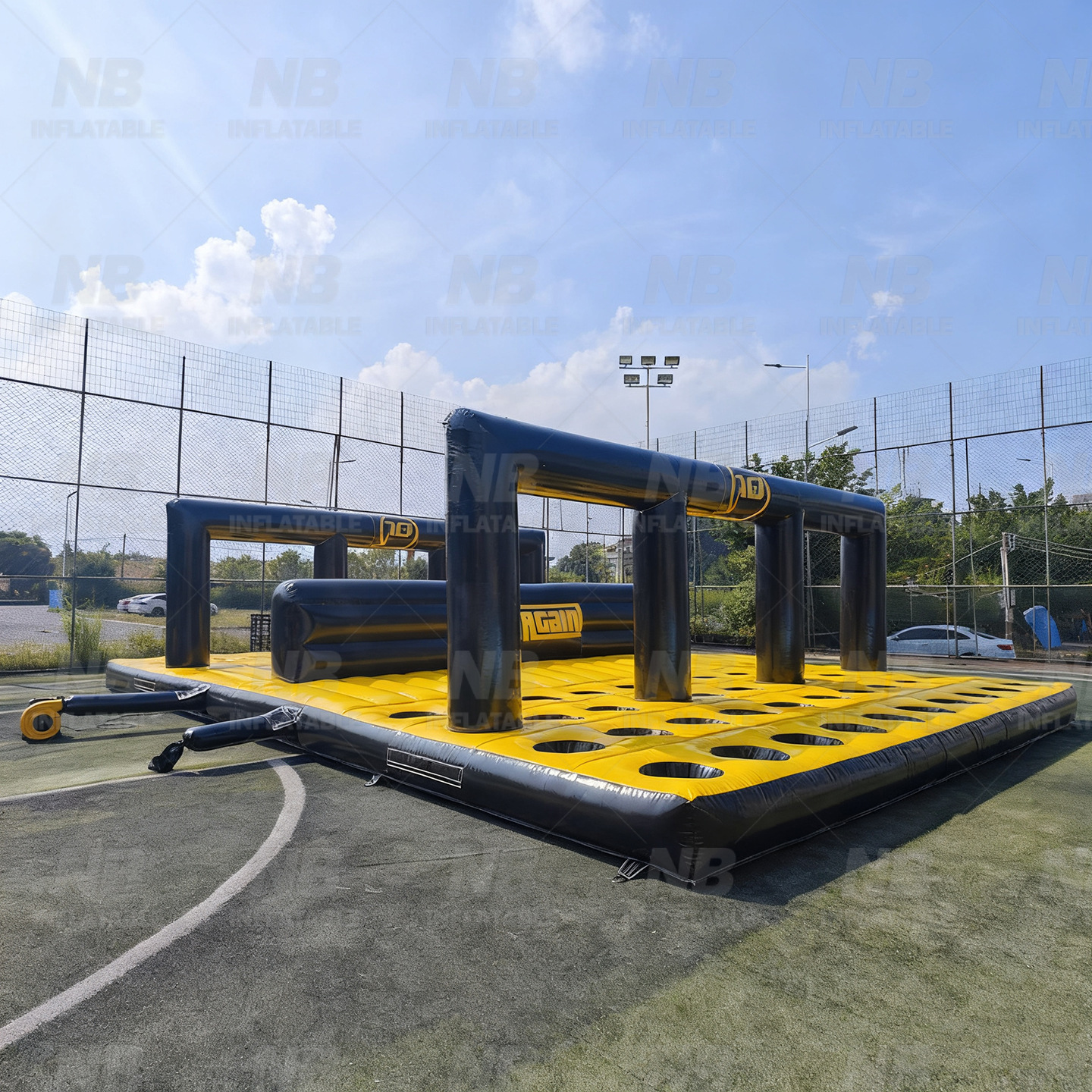 Gran parque infláble al aire libre deslizante de escalada de roca pista de obstáculos infláble para niños entrenamiento infláble castillo