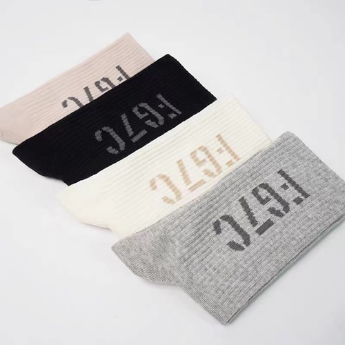 Brand FOG FG7C personalized European and American simple couple's INS street style Japanese sporty college crew socks for autumn and winter