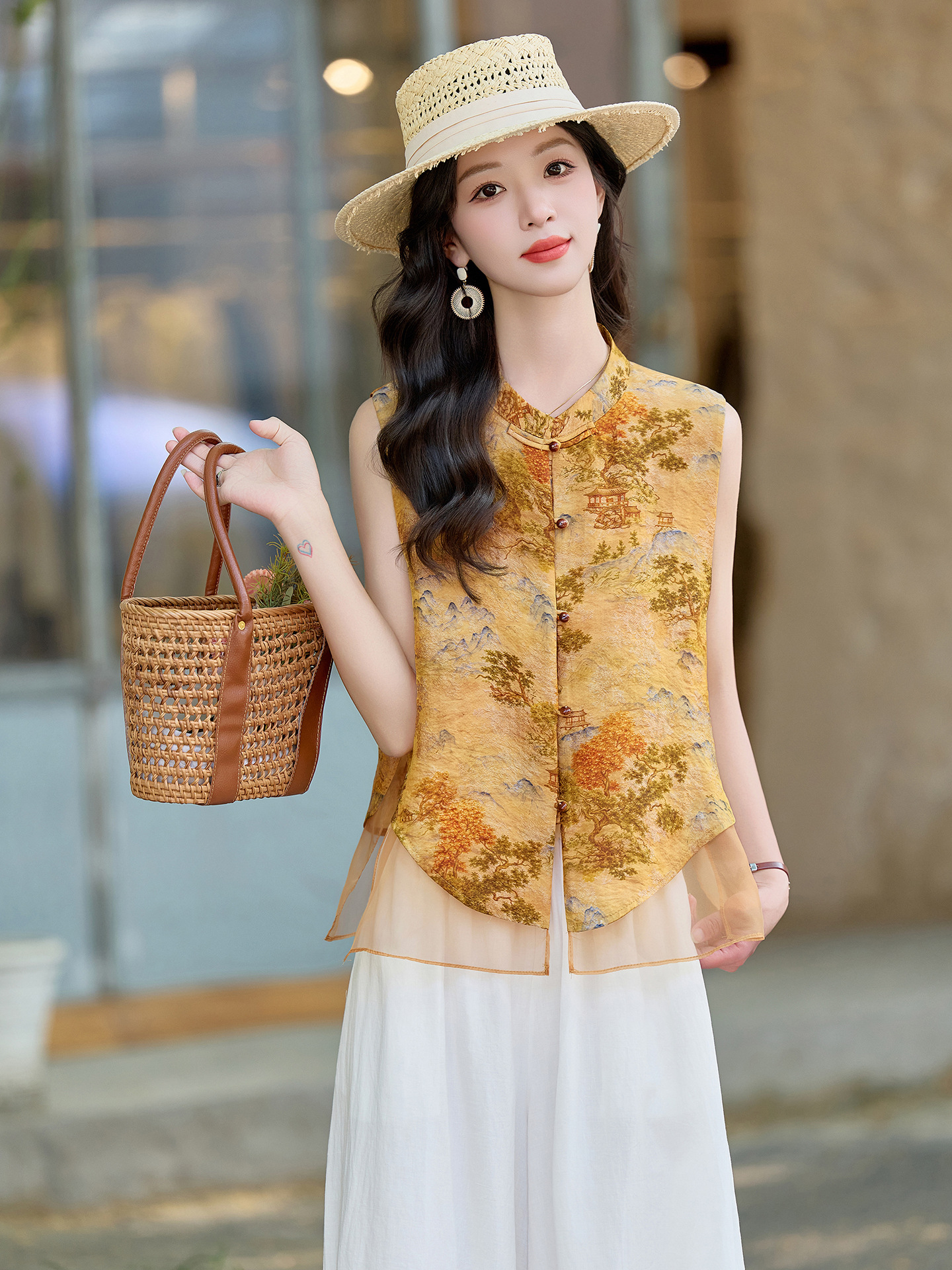 Bộ quần áo nữ hai mảnh gồm áo sơ mi cổ đứng họa tiết jacquard và quần ống đứng — Màu ảnh