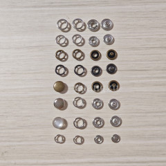 7.5mm/9.5mm/11mm中空五爪ボタンの赤ちゃんのワンピース金属銅ボタン