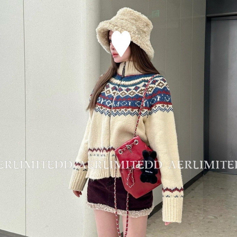 Nuevo estilo coreano de Navidad Fair Island bordado a mano de punto Cardigan de cuello suave de glutinoso suéter abrigo
