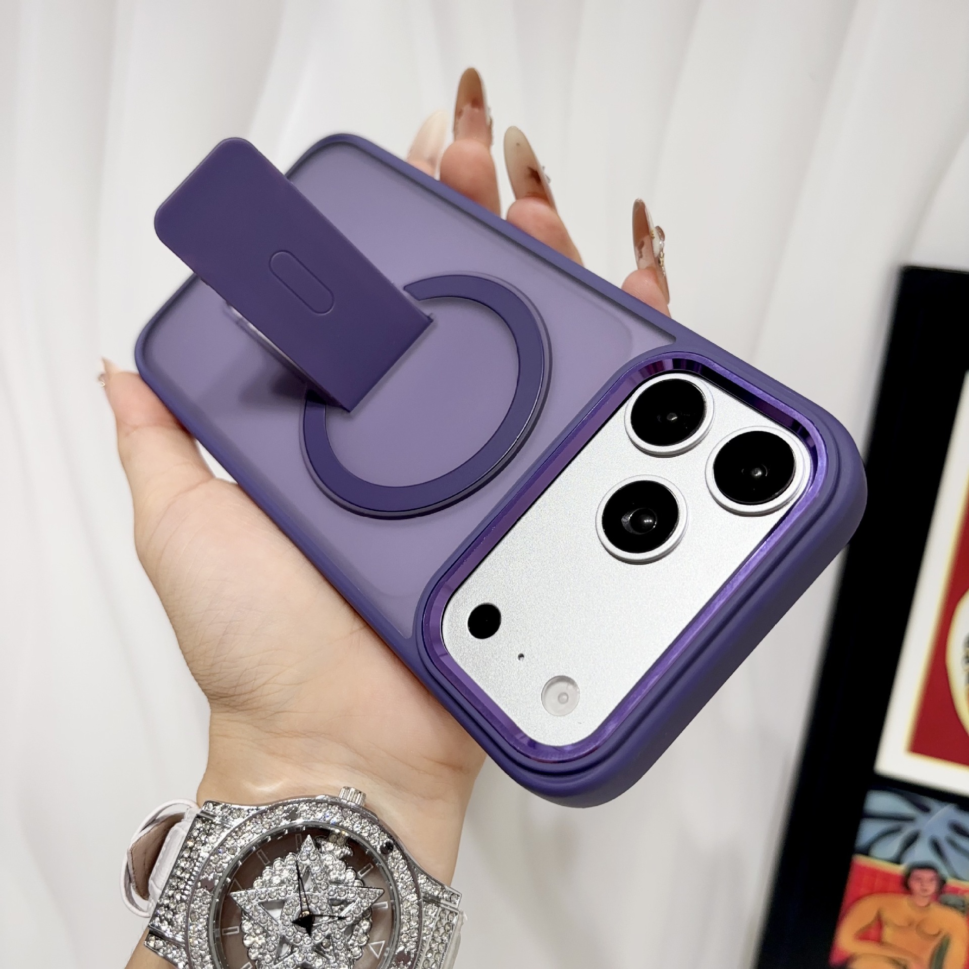 Morado oscuro