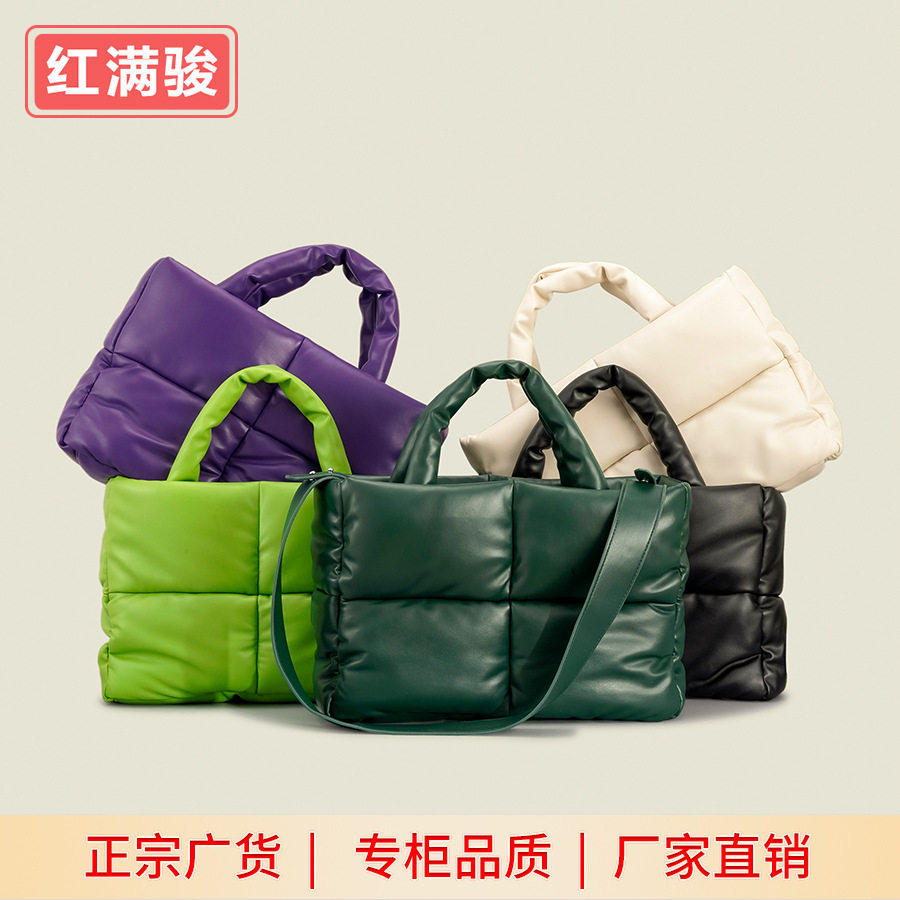 Bolso cuadrado de tela escocesa suave lleno de algodón acolchado bolso de mujer simple pequeño bolso de hombro a cuadros Otoño e Invierno