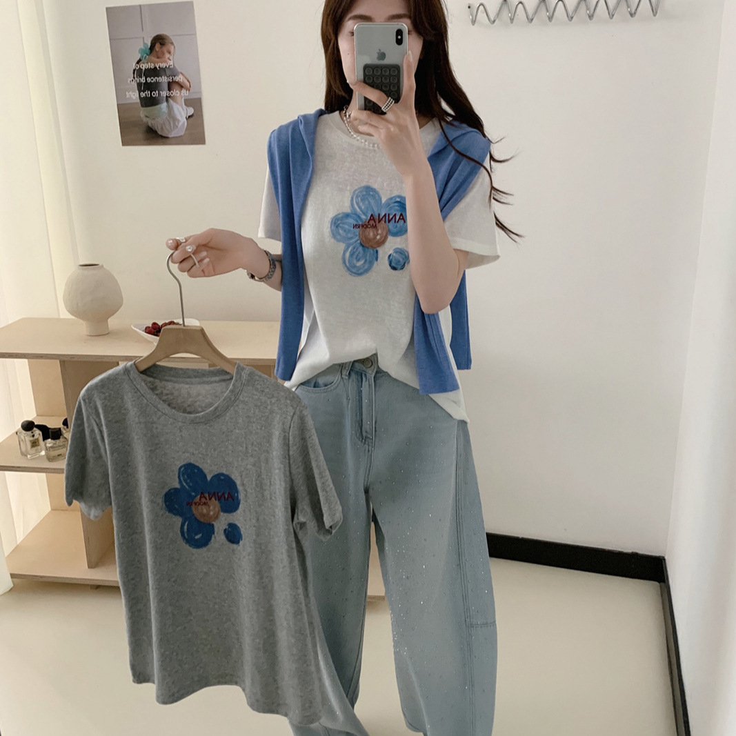 即墨女装韩系夏季新款圆领花朵印花简约百搭减龄宽松短袖T恤女