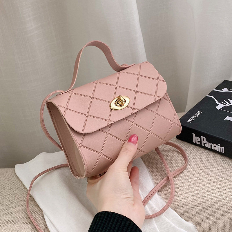 Lingge フレッシュスモールスクエアバッグレディース卸売ショルダークロスボディバッグレディースバッグラウンドロックエンボス加工外国貿易新製品春と夏の年齢軽減|undefined