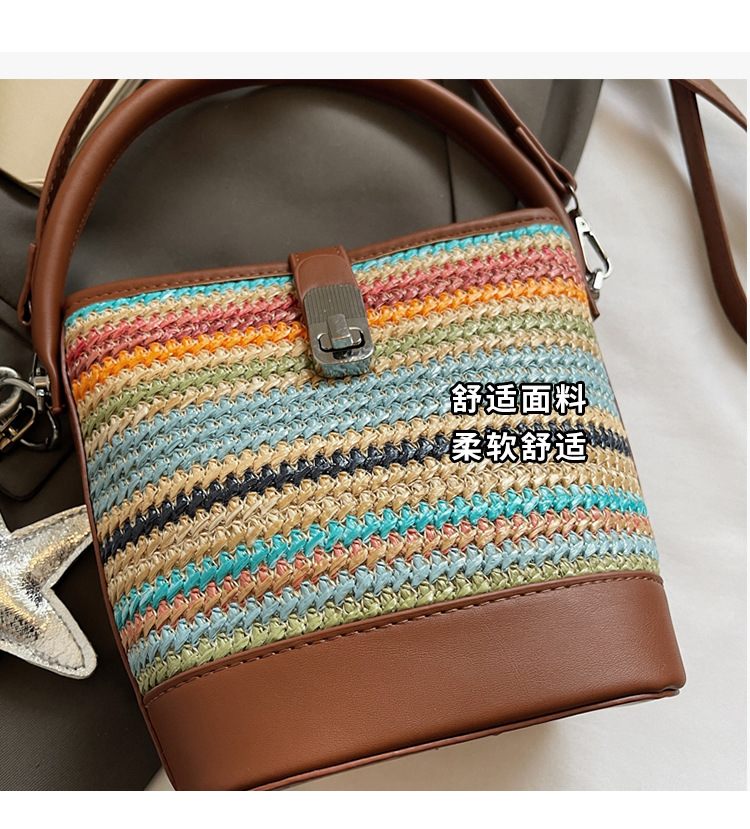A trendy and fashionable straw-woven phone bag for women in the summer of 2025, a Korean version of a niche and simple crossbody bag undefined