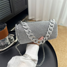 С���OӋ����Ů2024�ļ��¿��荈AͲ���M荕r�����e�μ�б���