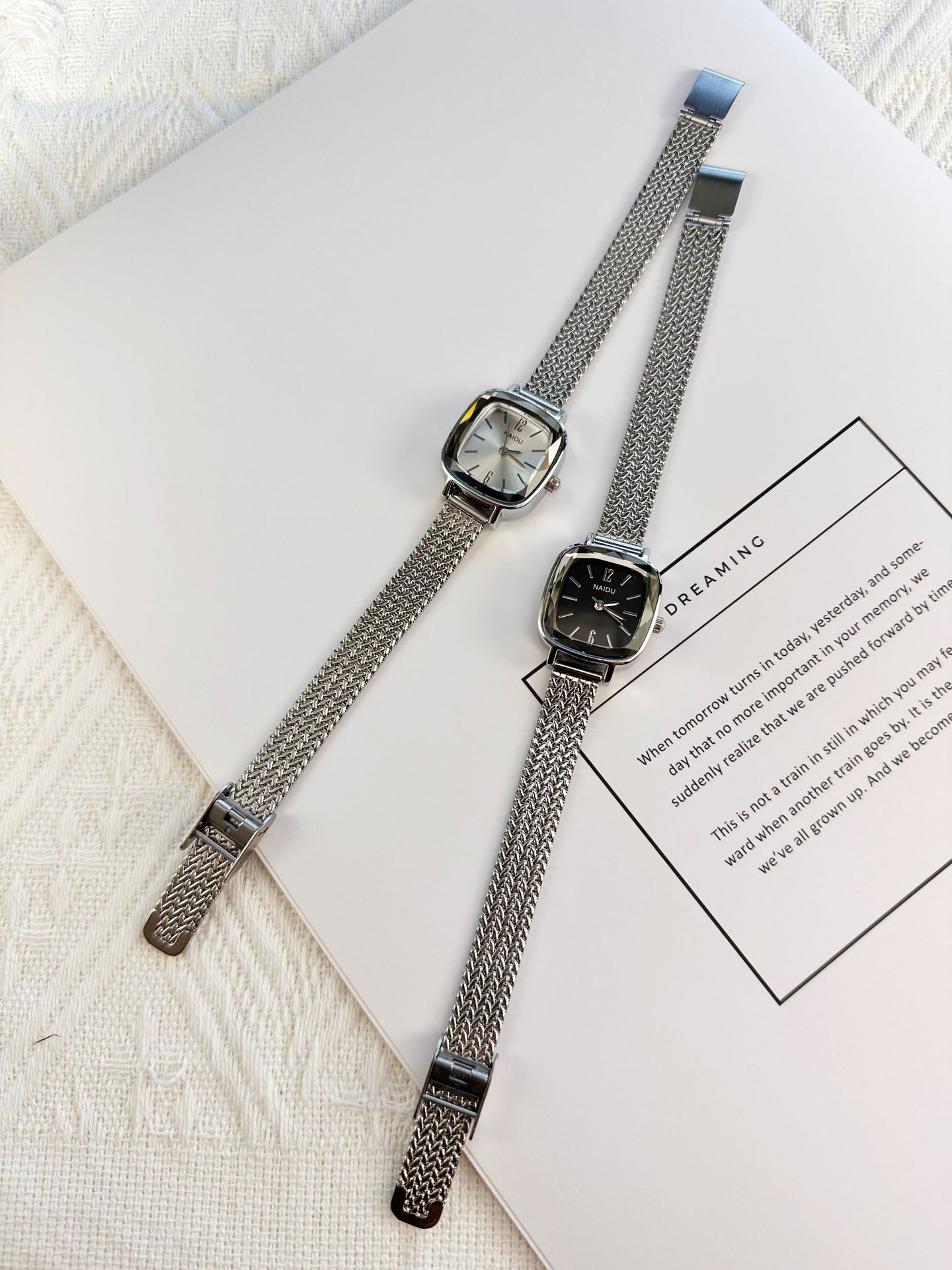 35g Weight Ordinary Glass Mirror Material Imitation Leather Strap Material Watch Classification Pointer Display Type Folding Buckle Buckle Style Square Dial Shape Casual, Daily Occasion Quartz Movement Solid Color Pattern Women's Gender Classic Style Style Classic Style Solid Color Folding Buckle Quartz Watch Women's Watches 14