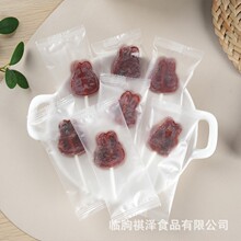 �Թ�ɽ髏S��ֱ�������Ǫ������b��ͨ��ͯ���eС��ʳ�����Ǻ��J