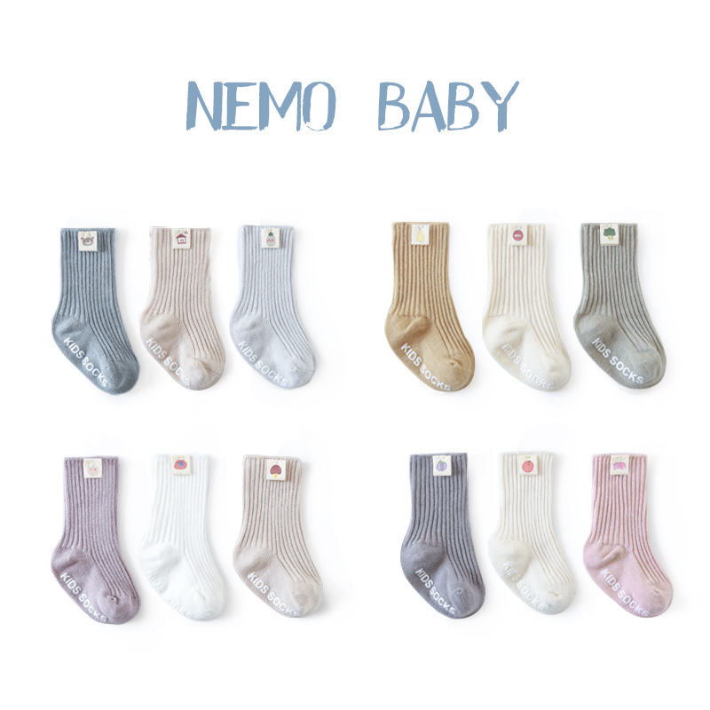21 primavera y otoño nuevos calcetines de bebé calcetines de algodón peinado bebé recién nacido aguja doble dispensación antideslizante calcetines de los niños