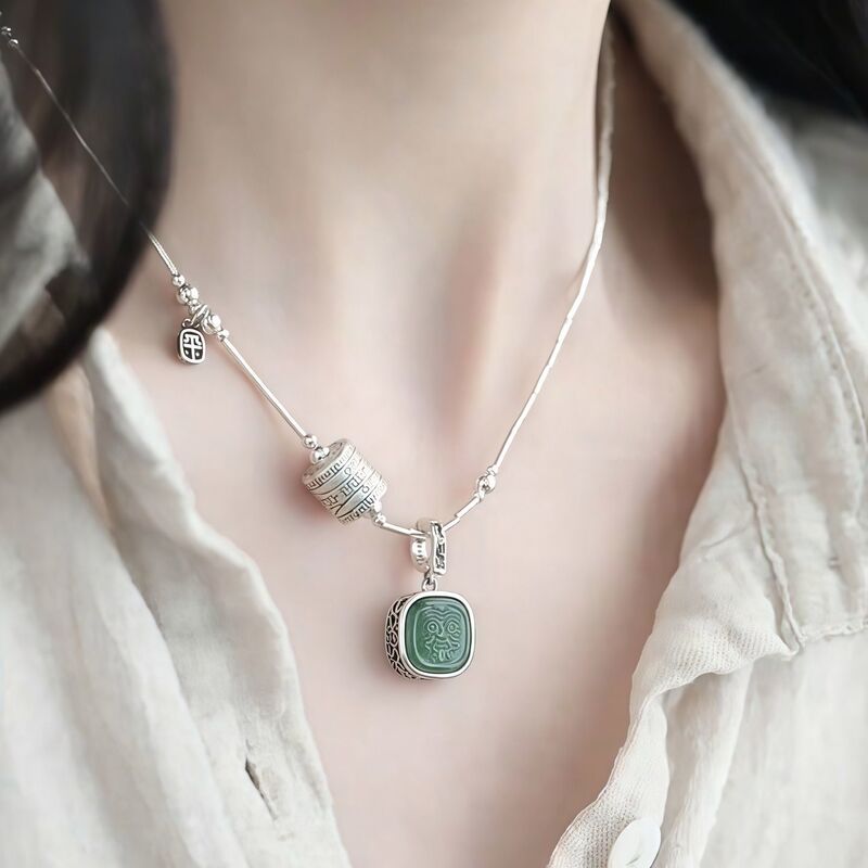 スター人気のHetian Jade 925スターリングシルバーZakiramペンダント安全お守りネックレスレディースレトロオールド絶妙|undefined