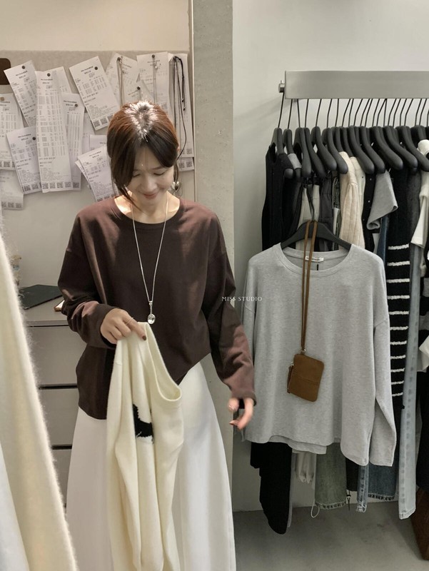 MISS密思家-秋季新款简约基础款磨毛百搭宽松圆领长袖T恤女89032|undefined
