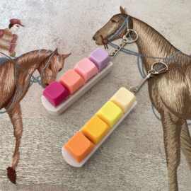 解压一字型四键机械键盘试轴器马卡龙钥匙扣捏捏乐减压按键玩具