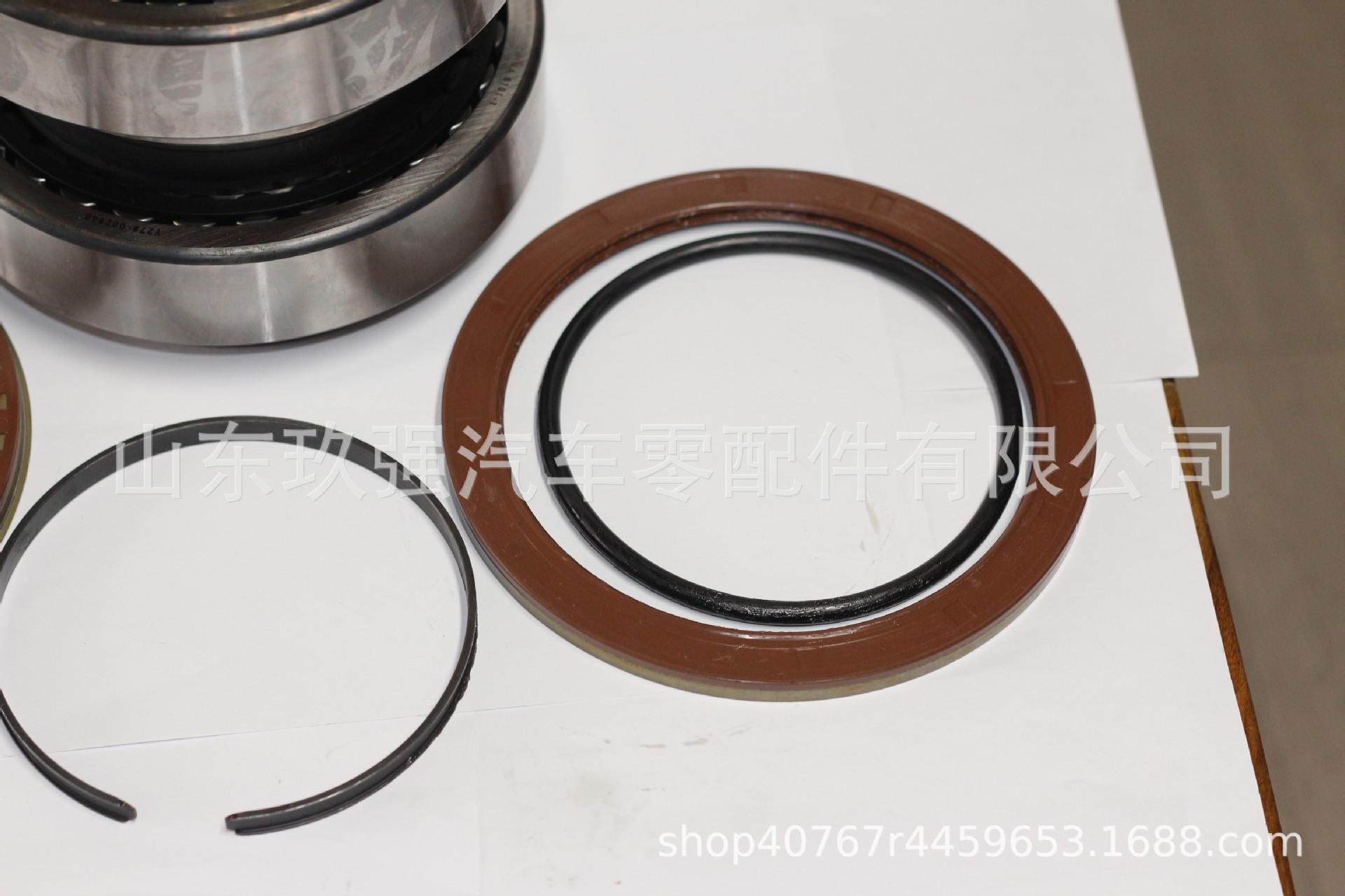 13T passenger bus rear wheel hub bearing unit with seals F-803750.07.H195 wheel hub bearing