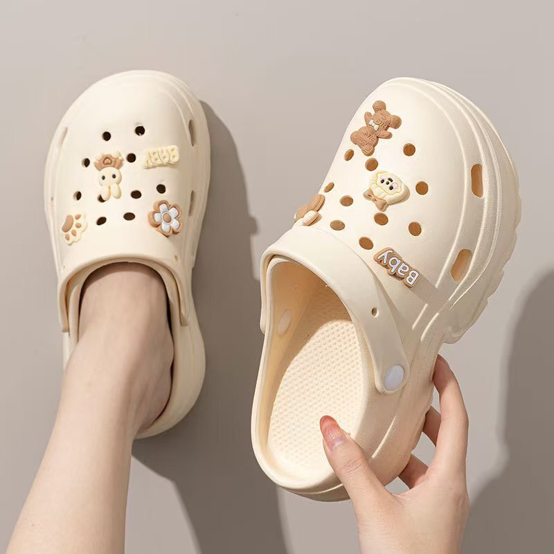 Croc Shoes for Men and Women, Beach Slippers, Summer Outer Wear Baotou 2025 Wear-Resistant Couple Breathable Slippers for Women