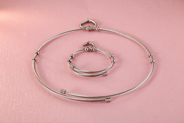 creative titanium steel heart wire open collar bracelet set wholesale Nihaojewelry