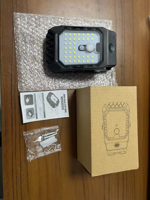 太阳能户外灯庭院灯围栏夹子灯家用防水壁灯人体感应超亮照明路灯|undefined