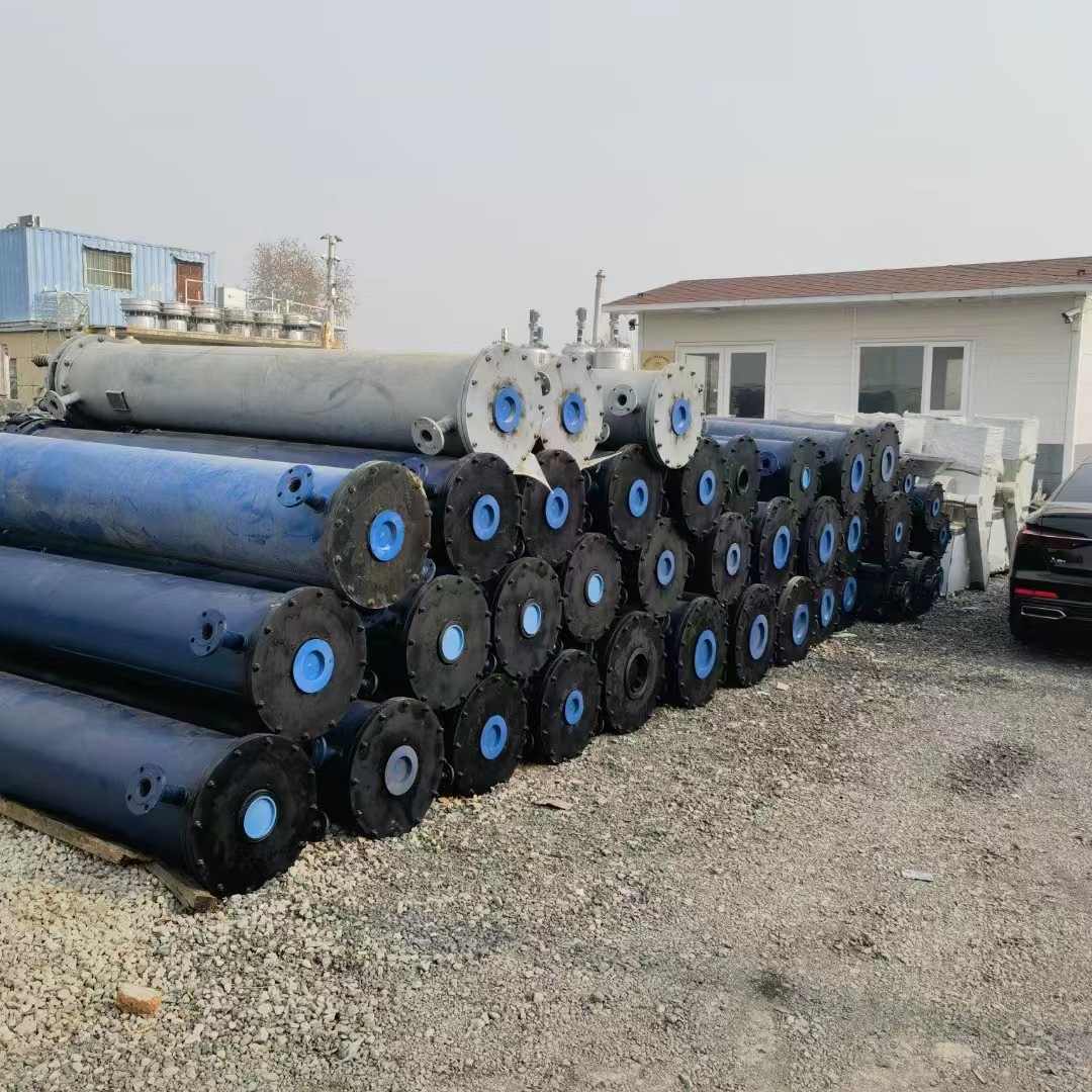 不锈钢石墨冷凝器 自动化焊接钛材降温石墨冷凝器