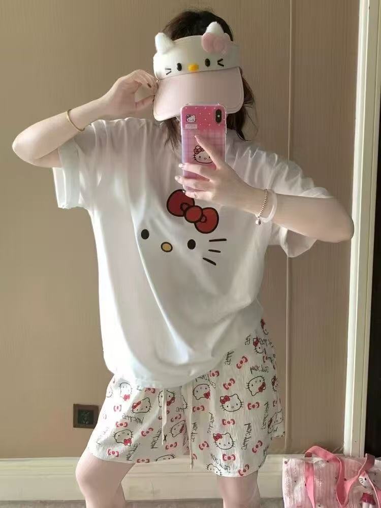 Pijama de mujer de verano de manga corta pantalones cortos delgados en 2025 nuevo conjunto de ropa de casa de dibujos animados de verano para mujeres se puede usar fuera