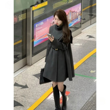 原创设计师套装女立领不规则斗篷一整套ootd穿搭新款小众连衣裙潮