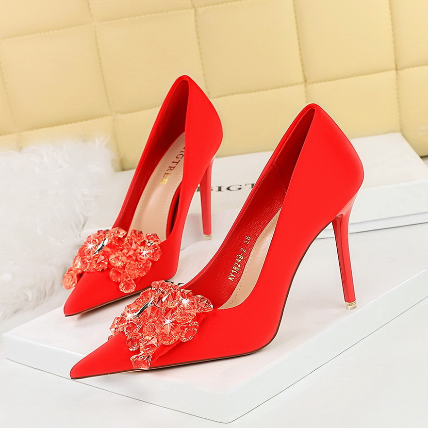 High heels women's shoes super high heels fine heel satin shallow mouth pointed single shoes wedding shoes_voghion.com