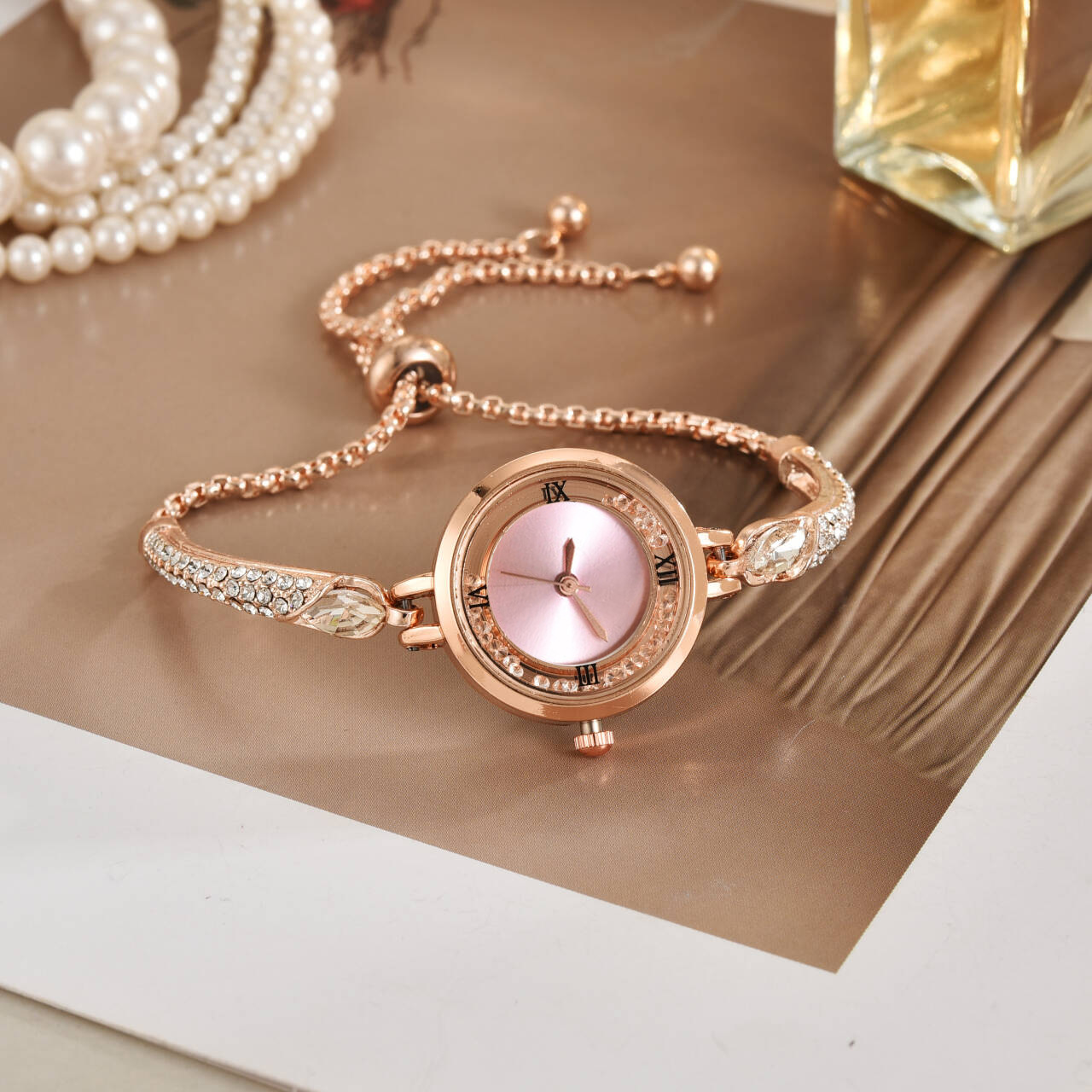 Reloj transfronterizo para estudiantes de la escuela