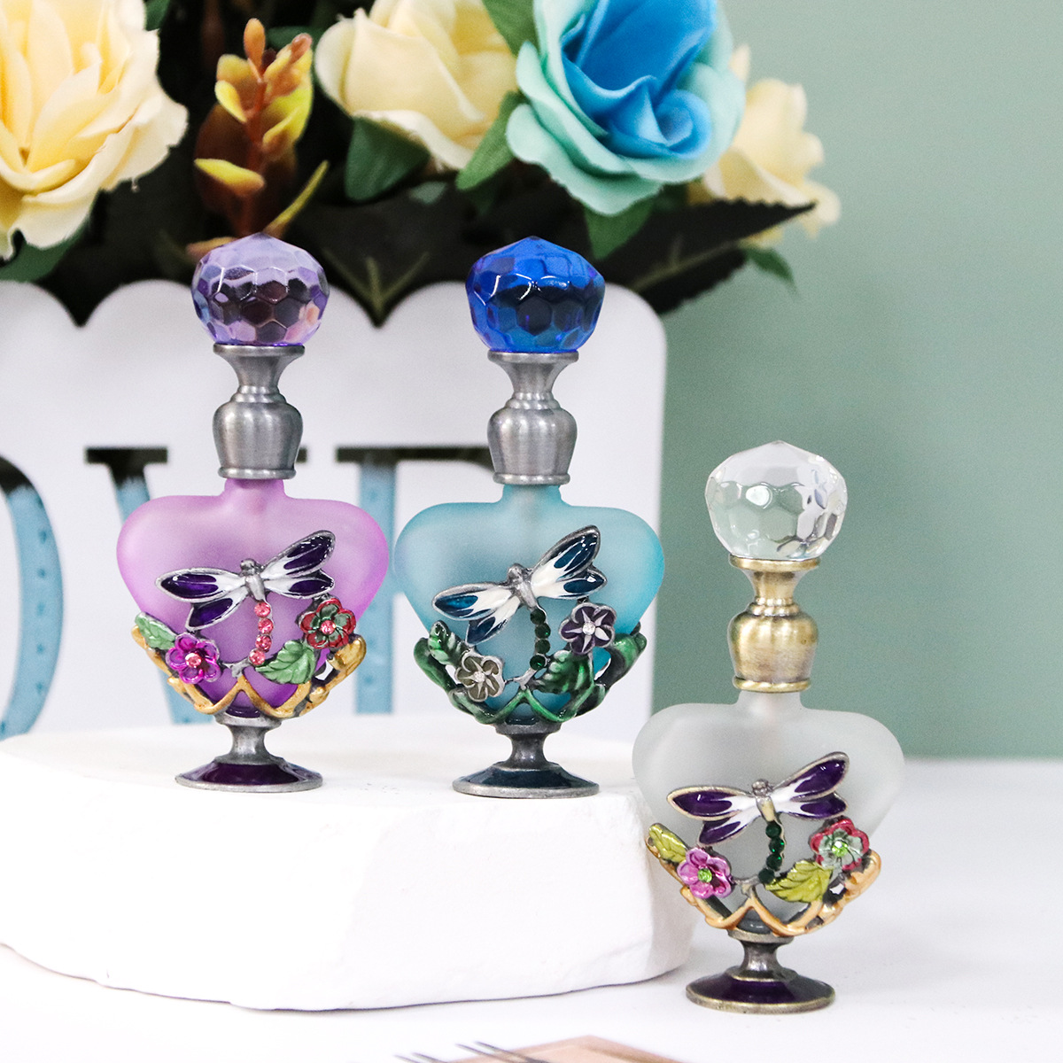 批发4毫升厂家直销跨境热销小心形高品质手工彩绘香水空瓶可填充