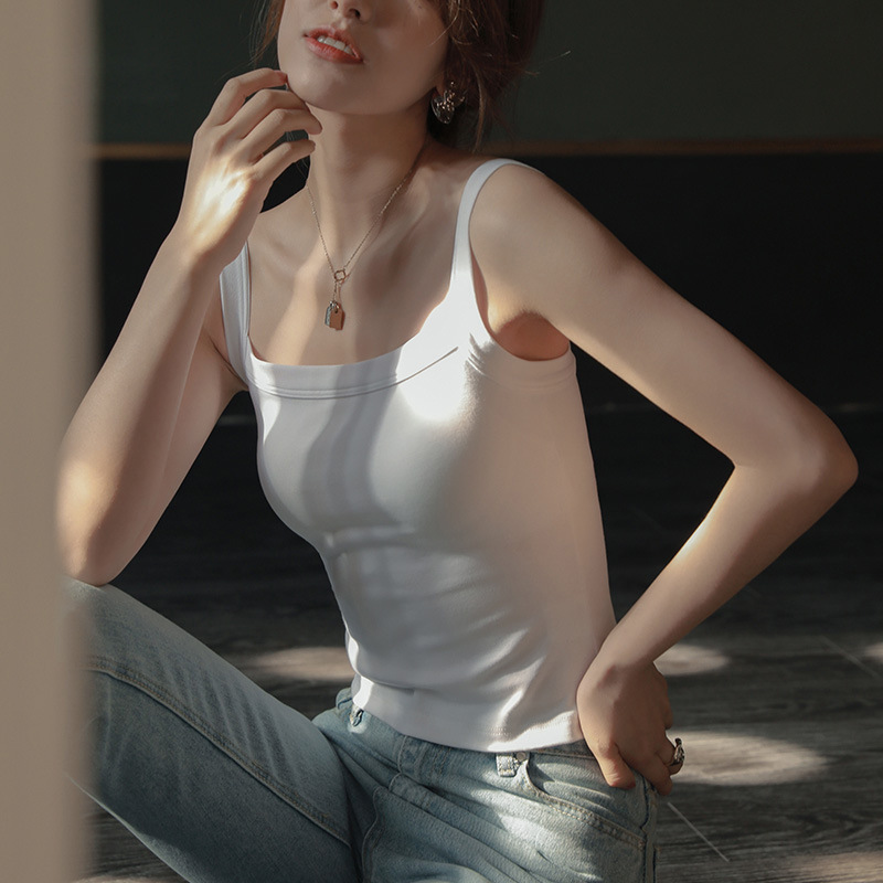 Spring New Long New Style Tops with Chest Pads for Summer Outer Wear with Bottoming White Camisole for Women