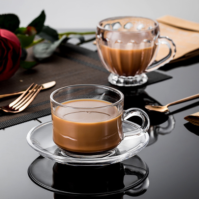 Juego de taza y platillo de café de cristal estilo europeo, transparente, creativo, de alta calidad, con asa, taza de té, taza de agua, taza de leche grabada, diseño simple.