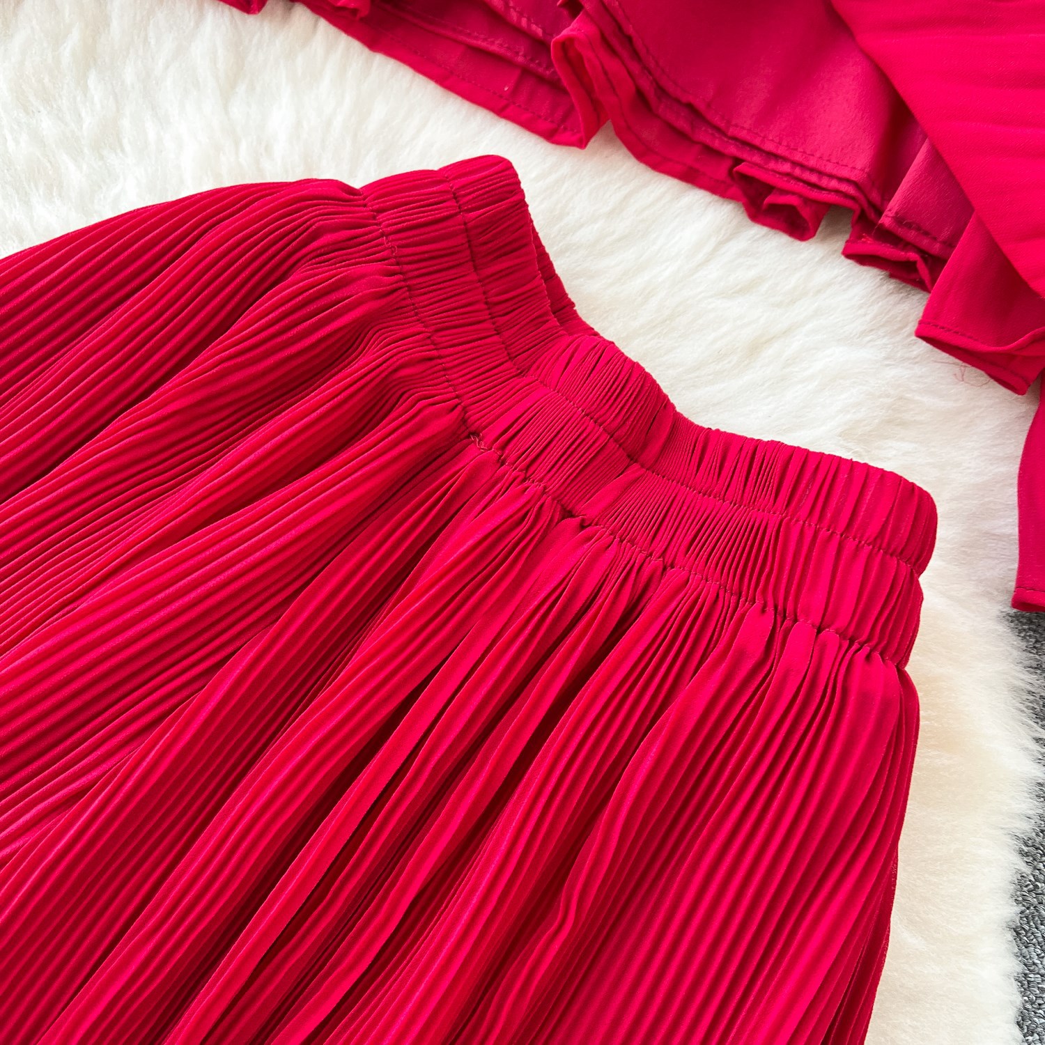 Retro Hepburn Style Women's Summer Loose Fitting T-Shirt High Waist Long Drape Sophisticated Elegant Short Pant Set_ecoleips.com