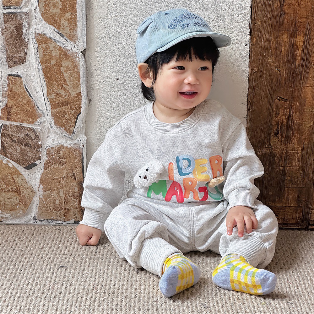 Ropa de salida para niños Ropa de primavera Ropa para niños coreanos Traje de primavera y otoño para bebés Suéter impreso para bebés Pantalones de dos piezas