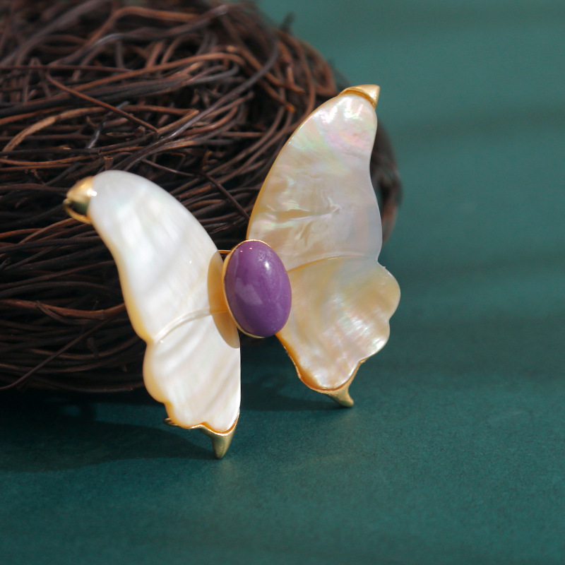 Organic brooch lapel pin